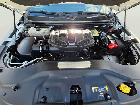 Used 2024 Jeep Grand Wagoneer L Series III image 90