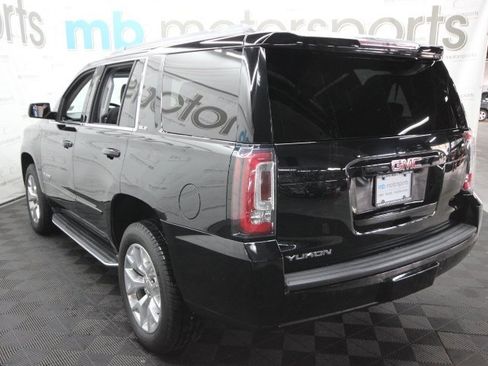 Used 2018 GMC Yukon SLE w/ SLE Value Package image 5