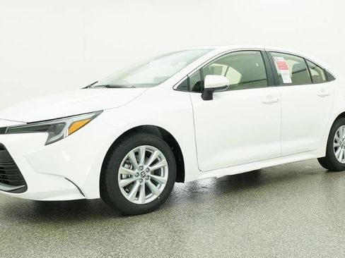 New 2026 Toyota Corolla XLE FWD image 12