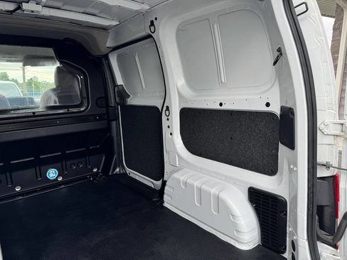 Used 2021 Nissan NV200 SV FWD image 12