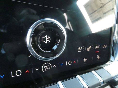 New 2026 GMC Yukon Denali w/ Denali Reserve Package image 28