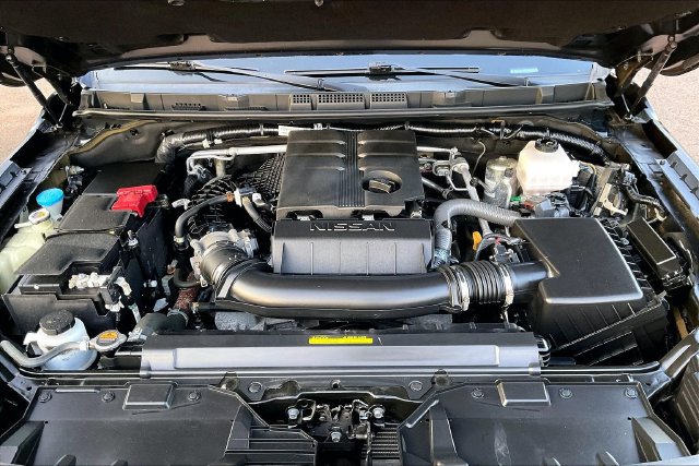 Used 2024 Nissan Frontier PRO-4X w/ Technology Package AWD/4WD image 20