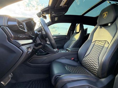 Used 2021 Lamborghini Urus AWD/4WD image 37