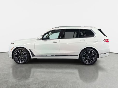 Used 2024 BMW X7 xDrive40i w/ Premium Package AWD/4WD image 6