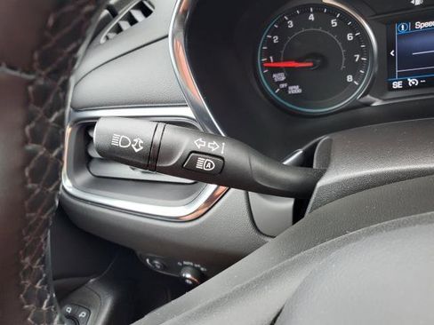 Used 2023 Chevrolet Equinox LT image 13