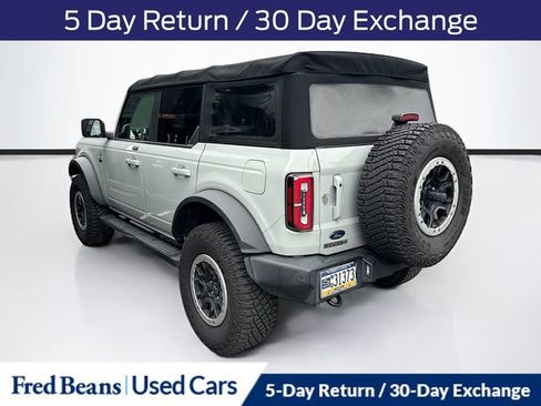 Used 2021 Ford Bronco Outer Banks w/ Sasquatch Package AWD/4WD image 4