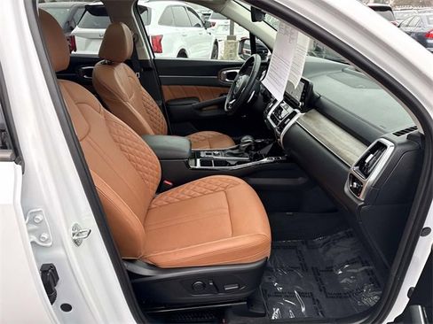 Certified 2023 Kia Sorento SX Prestige image 9