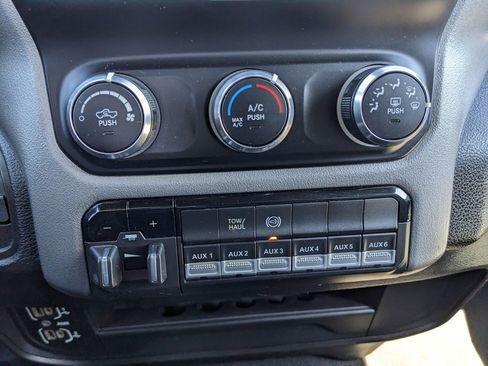 Used 2024 RAM 3500 SLT w/ Quick Order Package 2YG SLT image 28