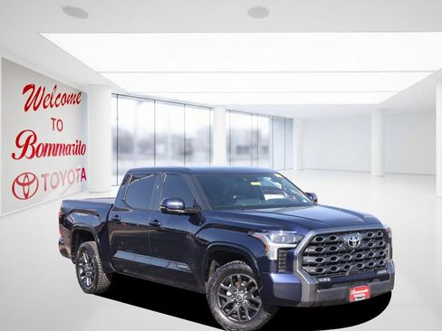 Used 2023 Toyota Tundra Platinum AWD/4WD image 2
