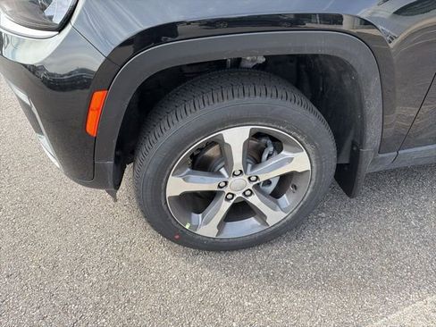 New 2026 Jeep Grand Cherokee Limited image 6