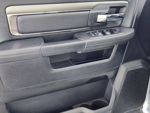 Used 2015 RAM 1500 Sport AWD/4WD image 16