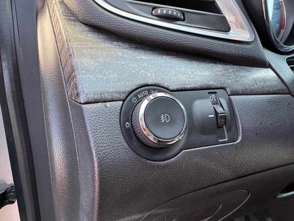Used 2014 Buick Encore Convenience FWD image 21