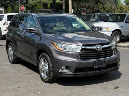 Used 2015 Toyota Highlander Limited AWD/4WD image 1