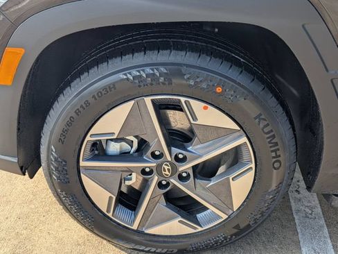 New 2026 Hyundai Tucson SEL FWD image 9