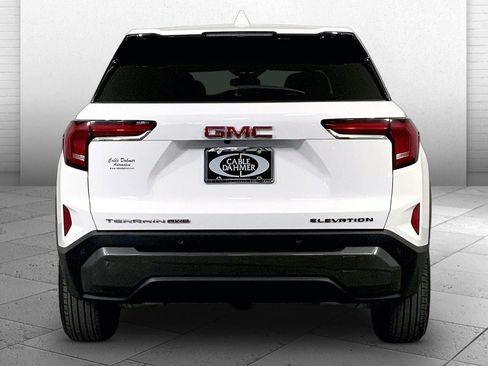 Used 2025 GMC Terrain Elevation AWD/4WD image 3