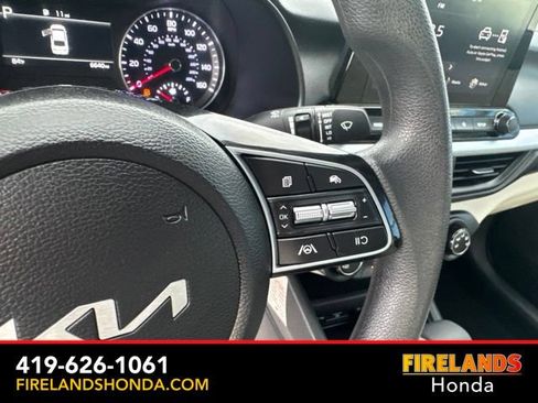 Used 2023 Kia Forte LXS w/ LXS Technology Package FWD image 20