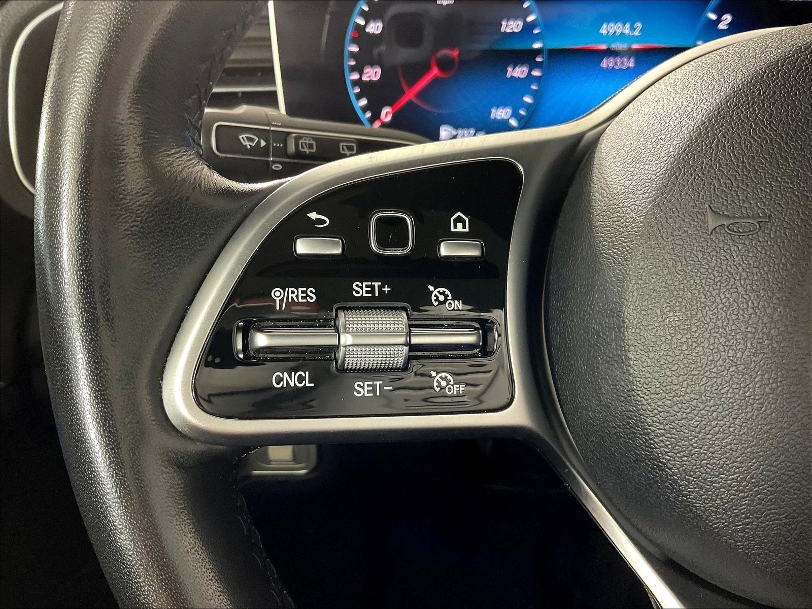 Used 2021 Mercedes-Benz GLE 350 4MATIC image 11