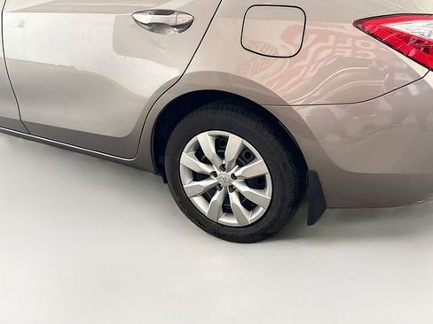 Used 2015 Toyota Corolla LE FWD image 29