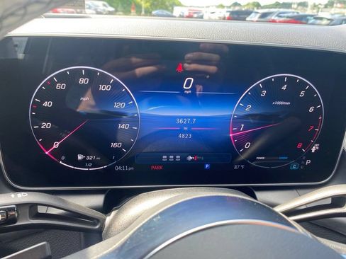 Used 2026 Mercedes-Benz GLC 300 4MATIC image 15
