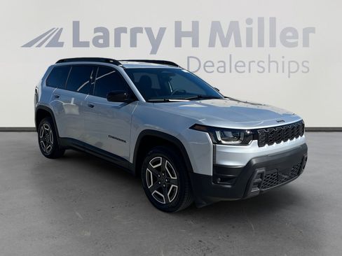 New 2026 Jeep Cherokee Laredo AWD/4WD image 7