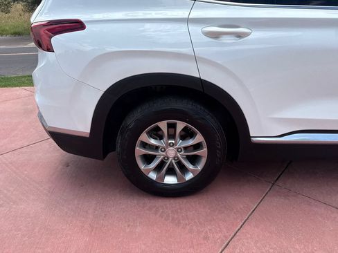 Used 2020 Hyundai Santa Fe SEL AWD/4WD image 32