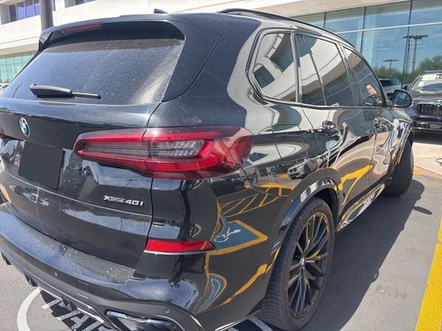 Certified 2023 BMW X5 xDrive40i w/ M Sport Package AWD/4WD image 3