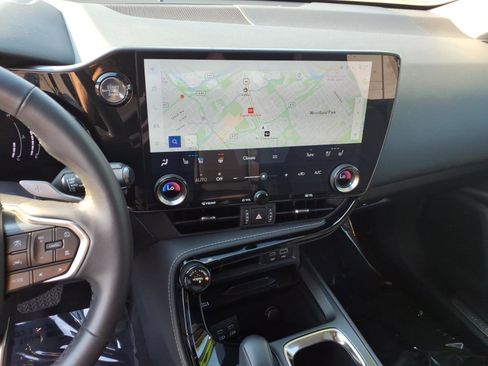 Used 2025 Lexus NX 350 AWD w/ Accessory Package (2T) image 10