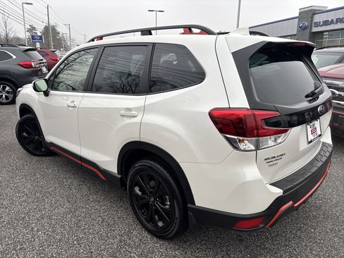 Used 2023 Subaru Forester Sport image 3