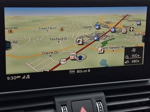 Used 2020 Audi Q5 e Prestige w/ Prestige Package image 17