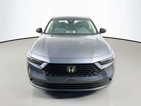 Used 2025 Honda Accord SE image 2