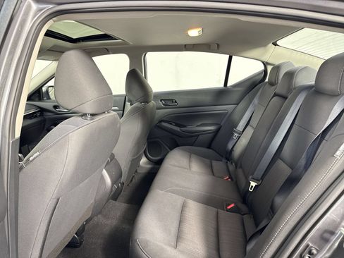 Used 2023 Nissan Altima 2.5 SV w/ SV Premium Package FWD image 23