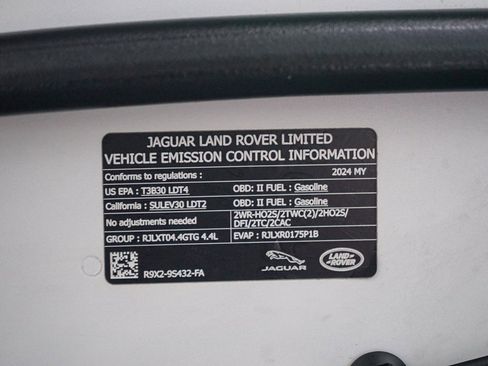 Used 2024 Land Rover Range Rover Long Wheelbase Autobiography AWD/4WD image 29