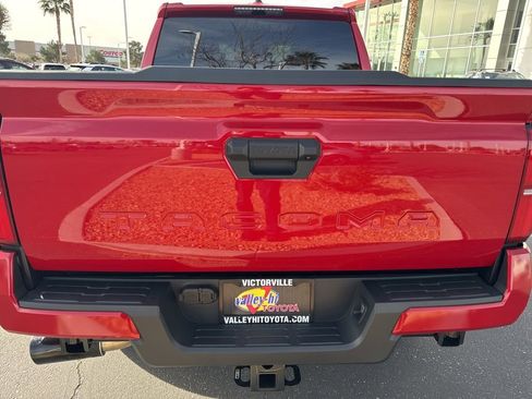 Used 2026 Toyota Tacoma TRD Sport image 7