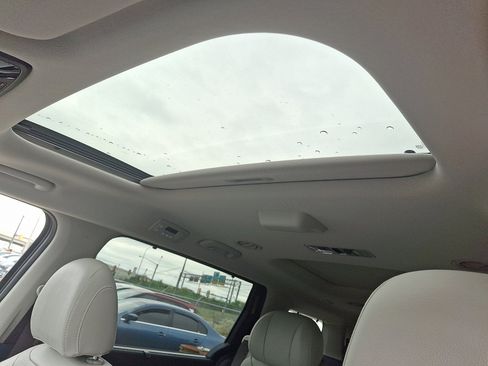 New 2026 Kia Carnival SX Prestige image 10