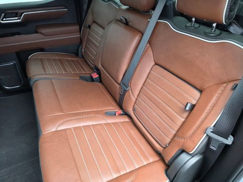 Used 2025 GMC Sierra 1500 Denali Ultimate AWD/4WD image 16