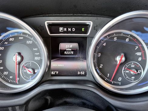 Used 2016 Mercedes-Benz G 550 image 24