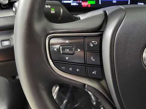 Used 2025 Lexus UX 300h FWD w/ Accessory Package (Z2) image 24
