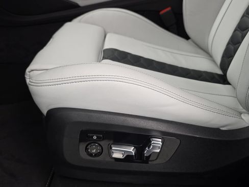 New 2026 BMW X5 M Competition w/ Executive Package AWD/4WD image 28