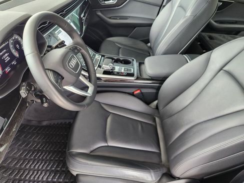 Used 2022 Audi Q7 3.0T Premium AWD/4WD image 13