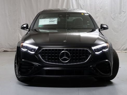 New 2026 Mercedes-Benz E 53 AMG e 4MATIC Sedan image 5