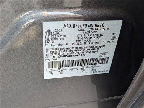 Used 2025 Ford Maverick Lobo AWD/4WD image 23