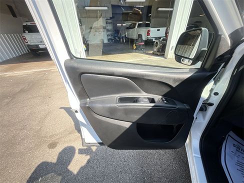 Used 2022 RAM ProMaster City Tradesman w/ Window Group 05 image 13