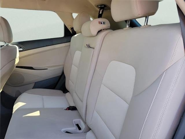 Used 2017 Hyundai Tucson Sport FWD image 11