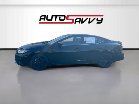 Used 2019 Nissan Maxima SR w/ Premium Package image 4