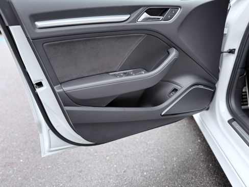 Used 2018 Audi RS 3 image 8