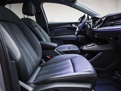 Certified 2023 Audi Q4 e-tron Premium Plus w/ Premium Plus image 18