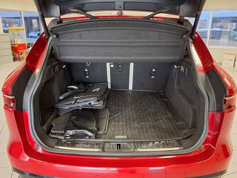 Used 2021 Jaguar F-PACE S image 17