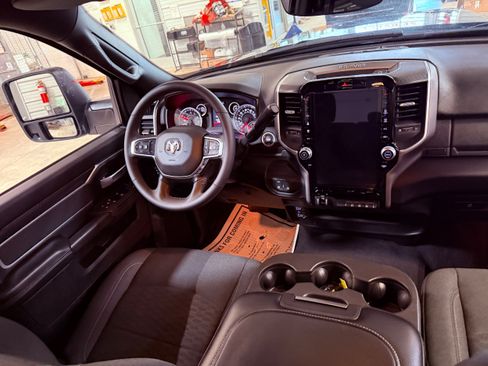 Used 2026 RAM 2500 Big Horn AWD/4WD image 19