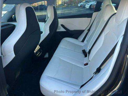 Used 2024 Tesla Model 3 Performance image 19