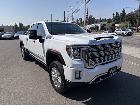 Used 2021 GMC Sierra 3500 Denali w/ Denali Ultimate Package AWD/4WD image 14